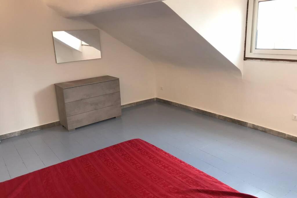 Appartamento Sul Mare Alla Foce Imperia Exterior foto